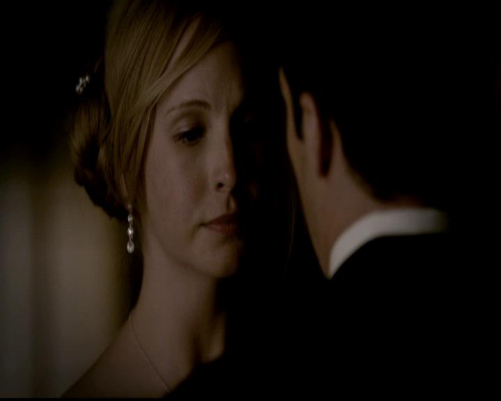 VampireDiariesWorld-dot-org_4x19PicturesOfYou2014.jpg