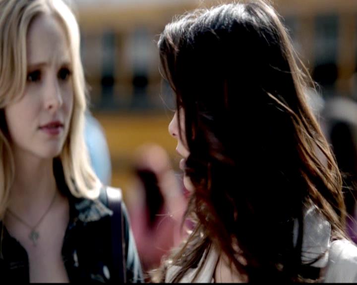 VampireDiariesWorld-dot-org_4x21ShesComeUndone0017.jpg