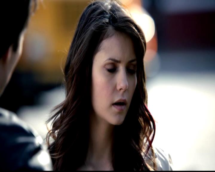 VampireDiariesWorld-dot-org_4x21ShesComeUndone0040.jpg