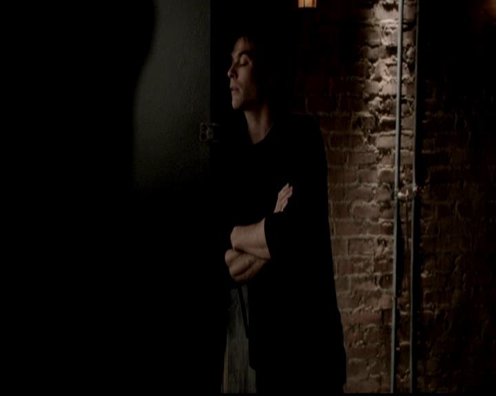 VampireDiariesWorld-dot-org_4x21ShesComeUndone0113.jpg