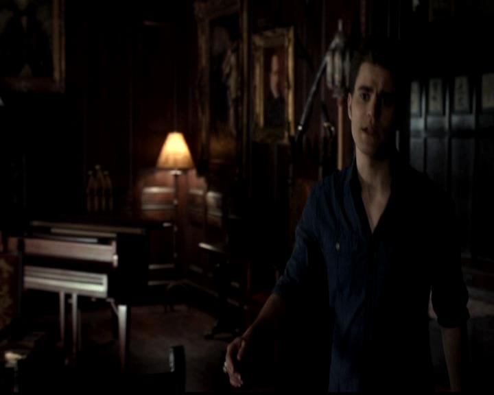 VampireDiariesWorld-dot-org_4x21ShesComeUndone0130.jpg
