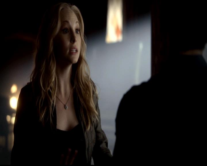 VampireDiariesWorld-dot-org_4x21ShesComeUndone0156.jpg
