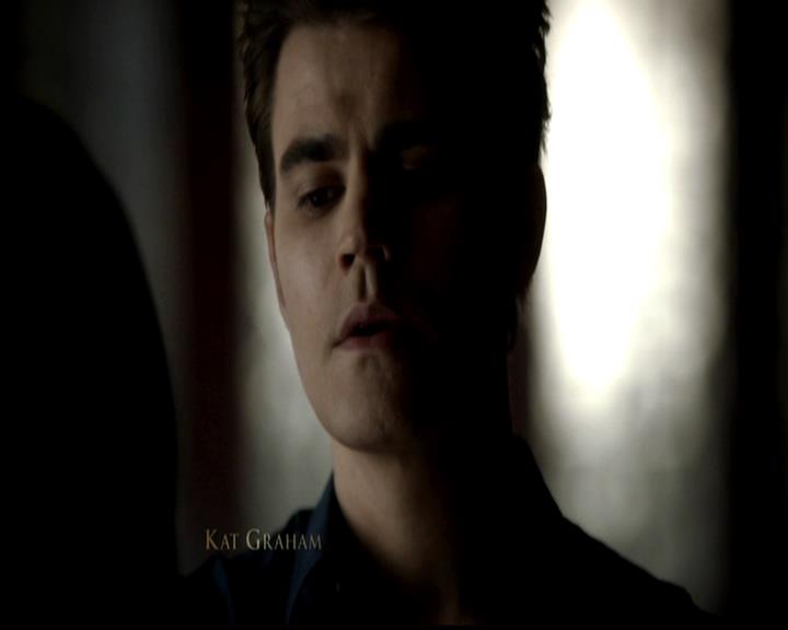 VampireDiariesWorld-dot-org_4x21ShesComeUndone0164.jpg