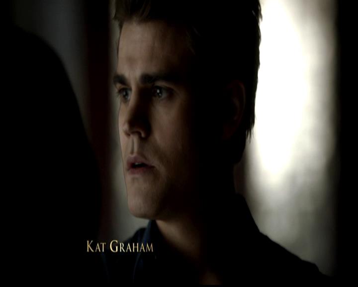 VampireDiariesWorld-dot-org_4x21ShesComeUndone0165.jpg