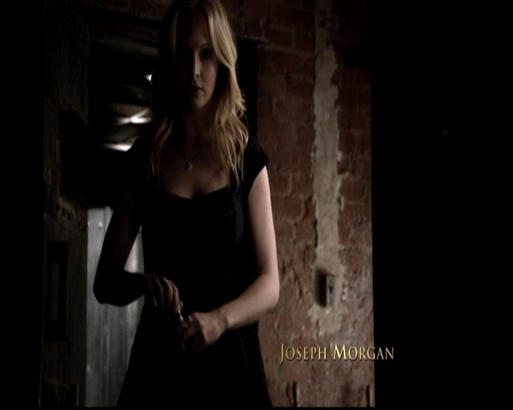 VampireDiariesWorld-dot-org_4x21ShesComeUndone0188.jpg