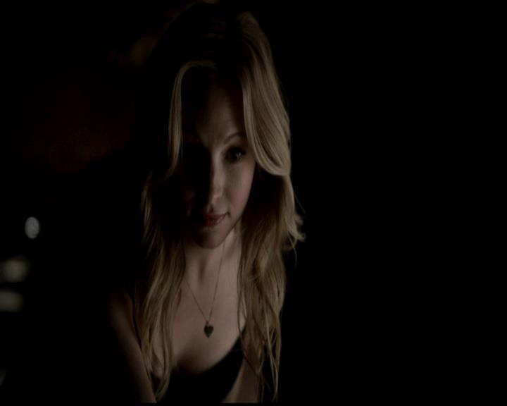 VampireDiariesWorld-dot-org_4x21ShesComeUndone0192.jpg