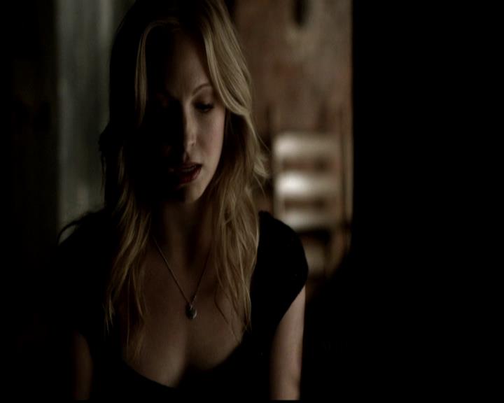 VampireDiariesWorld-dot-org_4x21ShesComeUndone0204.jpg