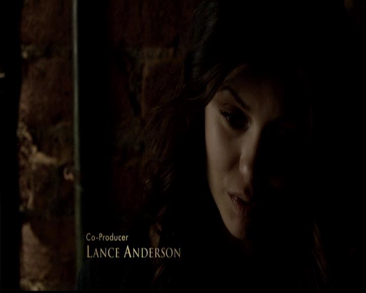 VampireDiariesWorld-dot-org_4x21ShesComeUndone0210.jpg