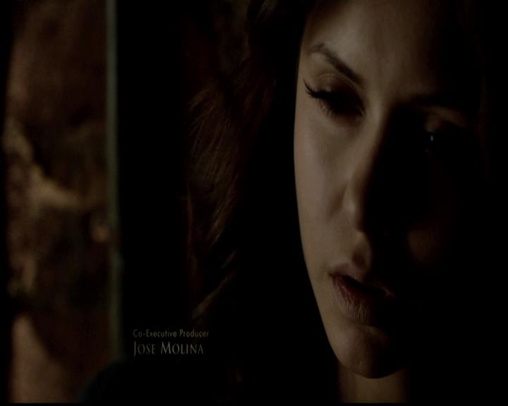 VampireDiariesWorld-dot-org_4x21ShesComeUndone0232.jpg