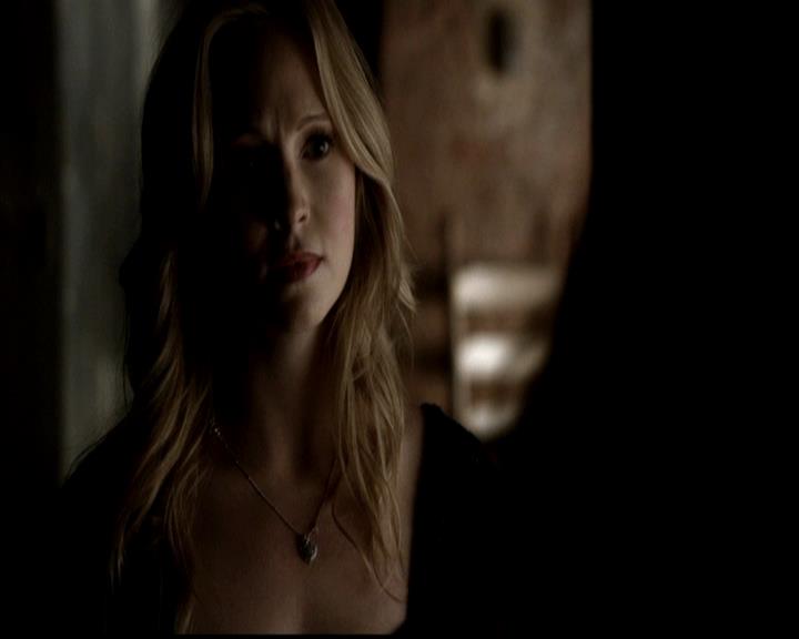 VampireDiariesWorld-dot-org_4x21ShesComeUndone0244.jpg