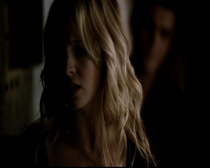 VampireDiariesWorld-dot-org_4x21ShesComeUndone0305.jpg