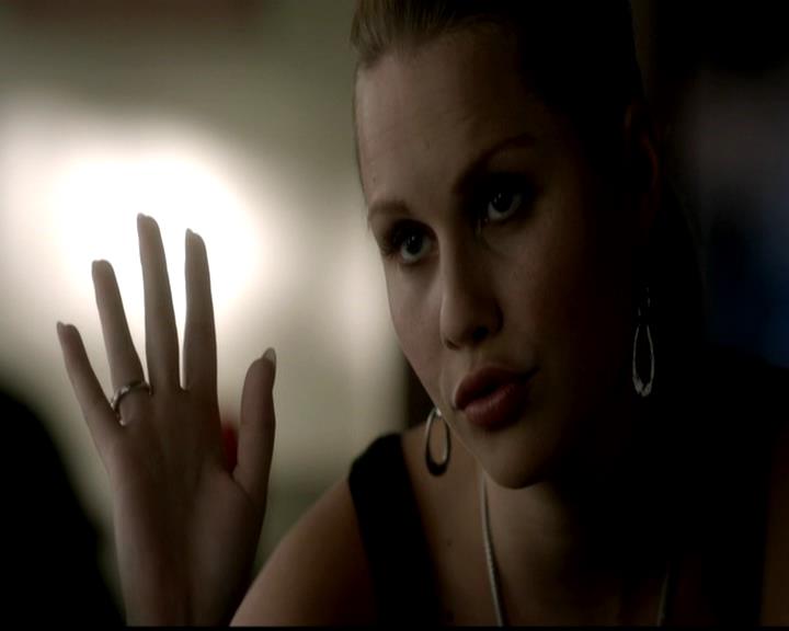 VampireDiariesWorld-dot-org_4x21ShesComeUndone0351.jpg
