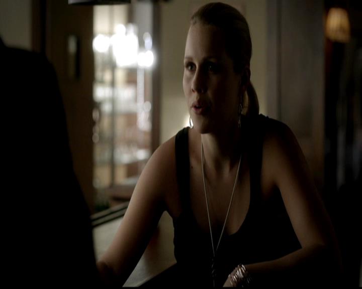 VampireDiariesWorld-dot-org_4x21ShesComeUndone0357.jpg