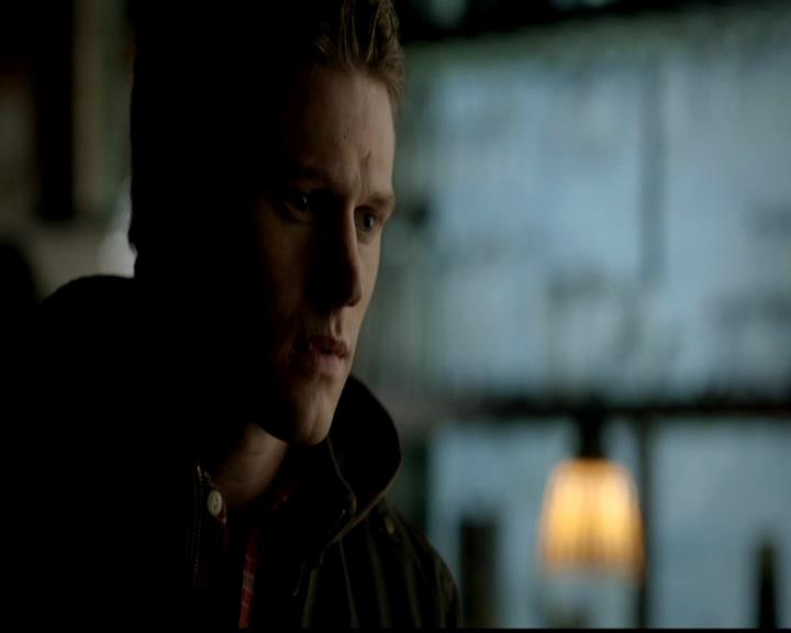VampireDiariesWorld-dot-org_4x21ShesComeUndone0359.jpg