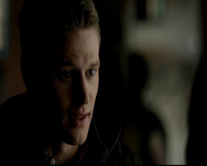 VampireDiariesWorld-dot-org_4x21ShesComeUndone0362.jpg