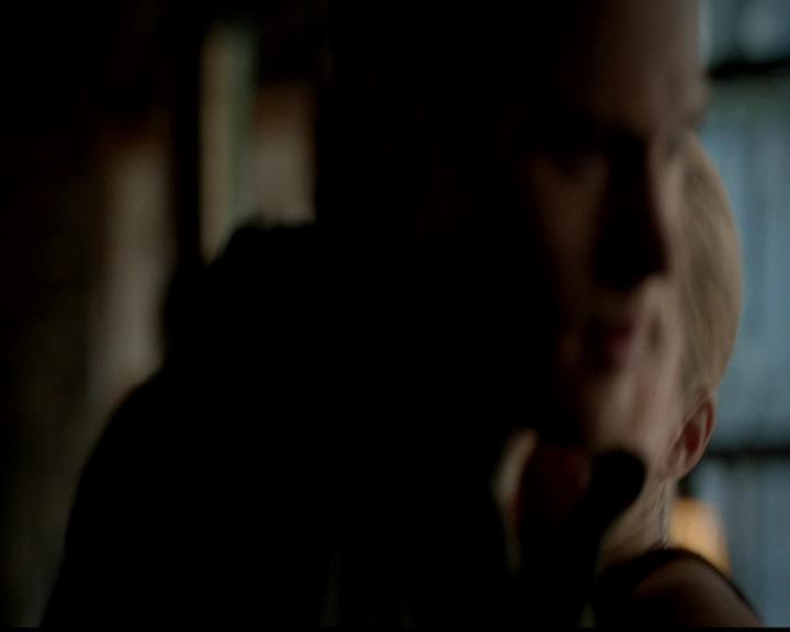 VampireDiariesWorld-dot-org_4x21ShesComeUndone0366.jpg