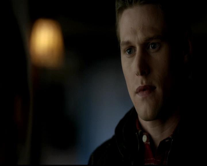VampireDiariesWorld-dot-org_4x21ShesComeUndone0373.jpg