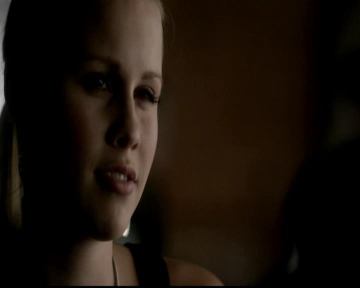 VampireDiariesWorld-dot-org_4x21ShesComeUndone0374.jpg