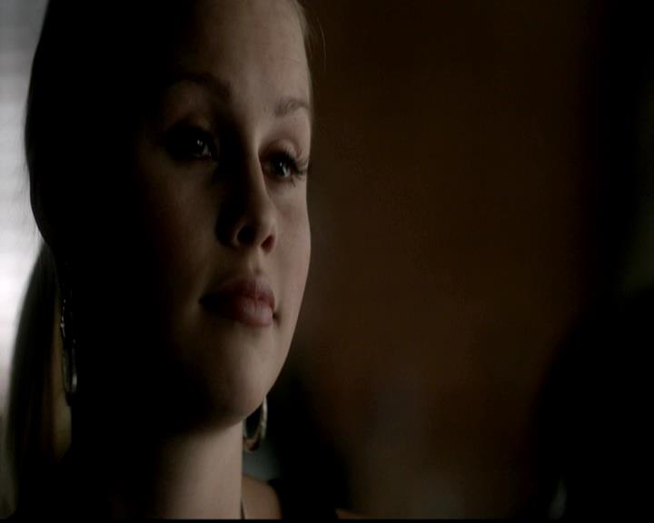 VampireDiariesWorld-dot-org_4x21ShesComeUndone0376.jpg
