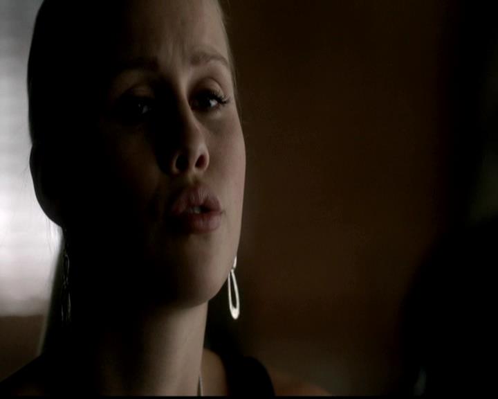 VampireDiariesWorld-dot-org_4x21ShesComeUndone0377.jpg