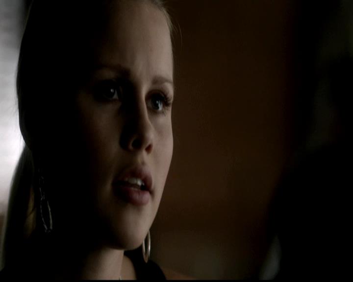 VampireDiariesWorld-dot-org_4x21ShesComeUndone0380.jpg