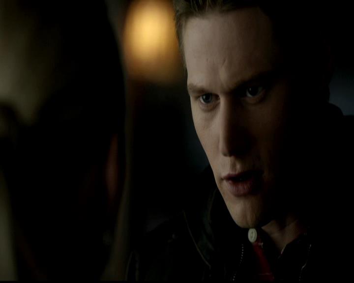 VampireDiariesWorld-dot-org_4x21ShesComeUndone0386.jpg