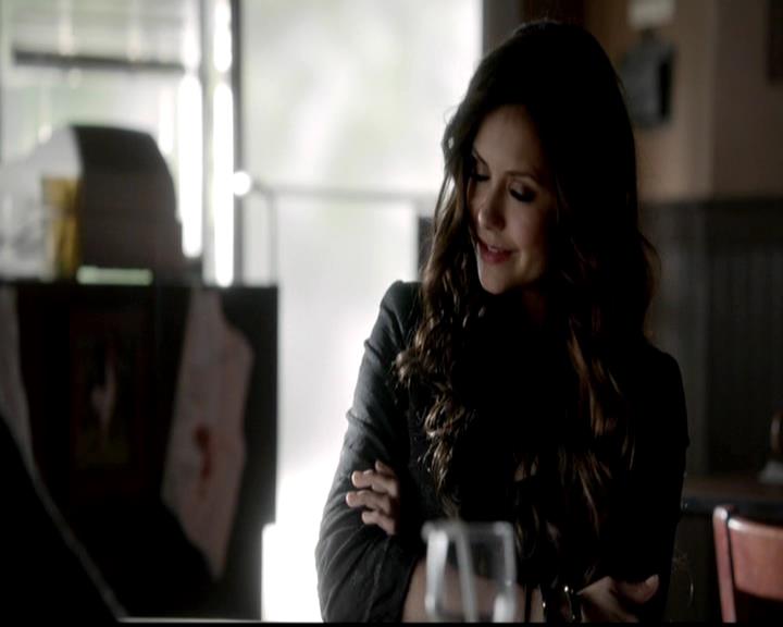 VampireDiariesWorld-dot-org_4x21ShesComeUndone0465.jpg