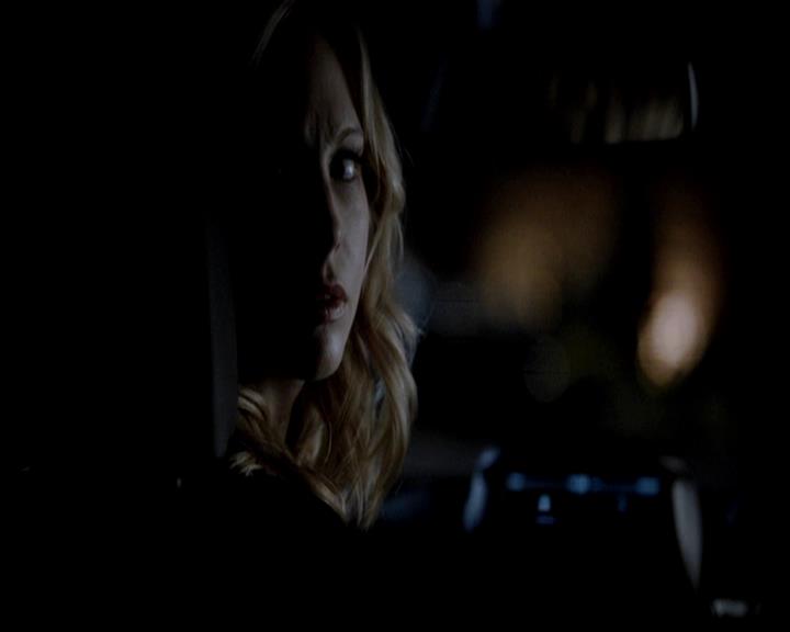 VampireDiariesWorld-dot-org_4x21ShesComeUndone1264.jpg