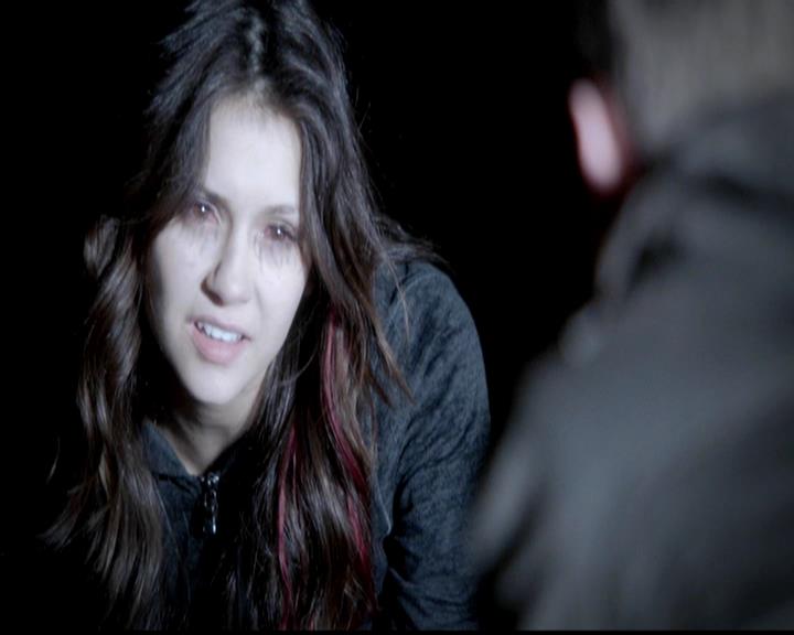 VampireDiariesWorld-dot-org_4x21ShesComeUndone1533.jpg