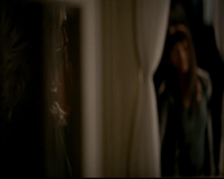VampireDiariesWorld-dot-org_4x21ShesComeUndone1591.jpg