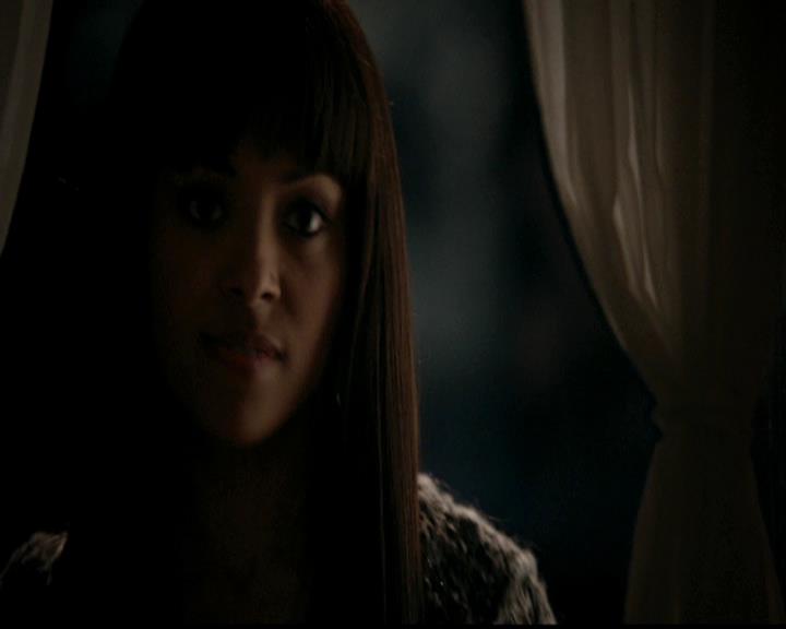 VampireDiariesWorld-dot-org_4x21ShesComeUndone1605.jpg