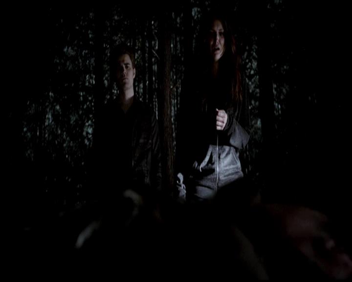 VampireDiariesWorld-dot-org_4x21ShesComeUndone1772.jpg