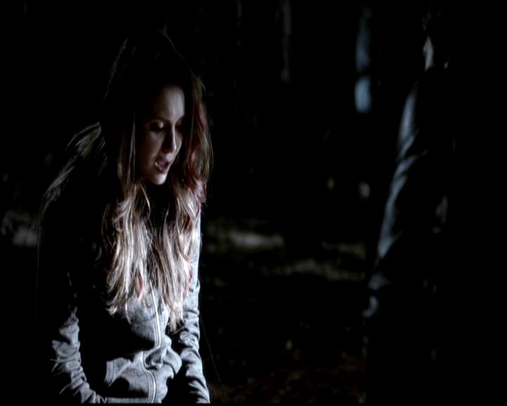 VampireDiariesWorld-dot-org_4x21ShesComeUndone1813.jpg