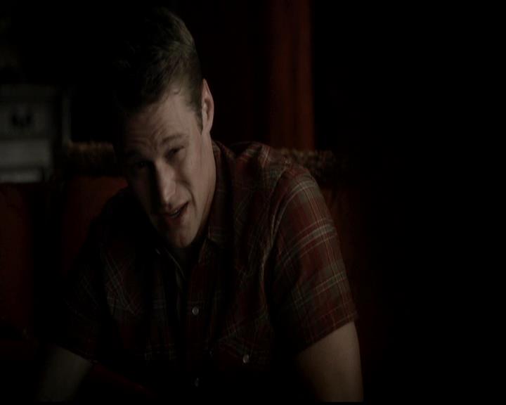 VampireDiariesWorld-dot-org_4x21ShesComeUndone2029.jpg