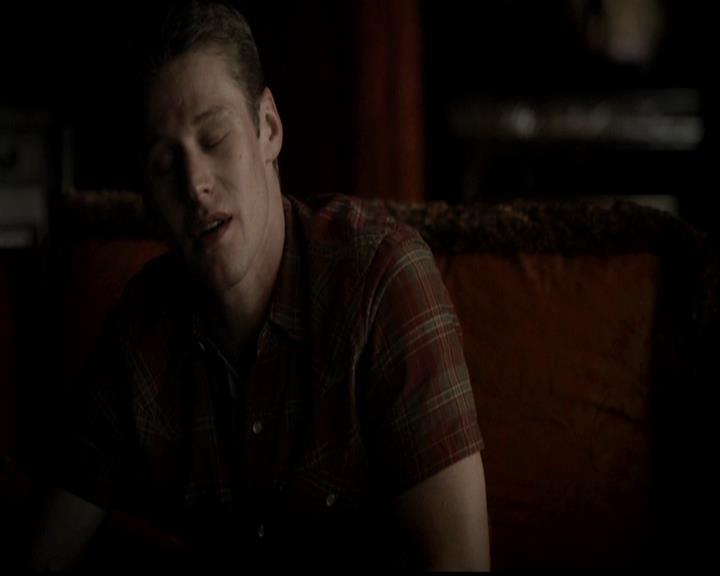 VampireDiariesWorld-dot-org_4x21ShesComeUndone2037.jpg