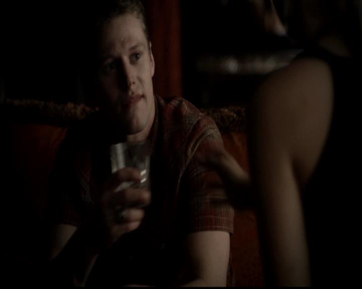 VampireDiariesWorld-dot-org_4x21ShesComeUndone2043.jpg