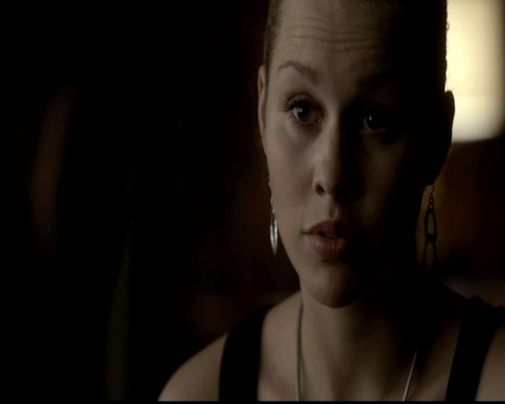 VampireDiariesWorld-dot-org_4x21ShesComeUndone2070.jpg