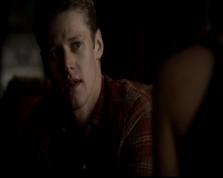 VampireDiariesWorld-dot-org_4x21ShesComeUndone2074.jpg