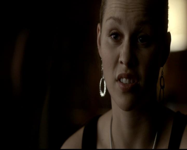 VampireDiariesWorld-dot-org_4x21ShesComeUndone2075.jpg