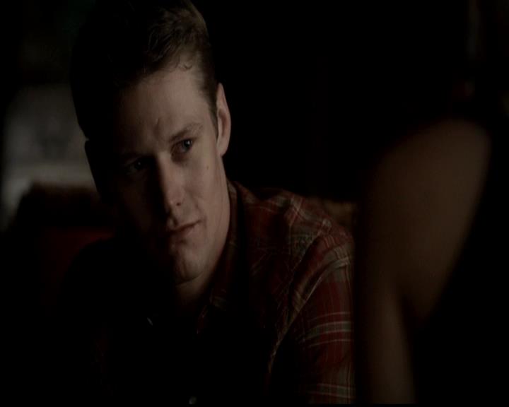 VampireDiariesWorld-dot-org_4x21ShesComeUndone2083.jpg