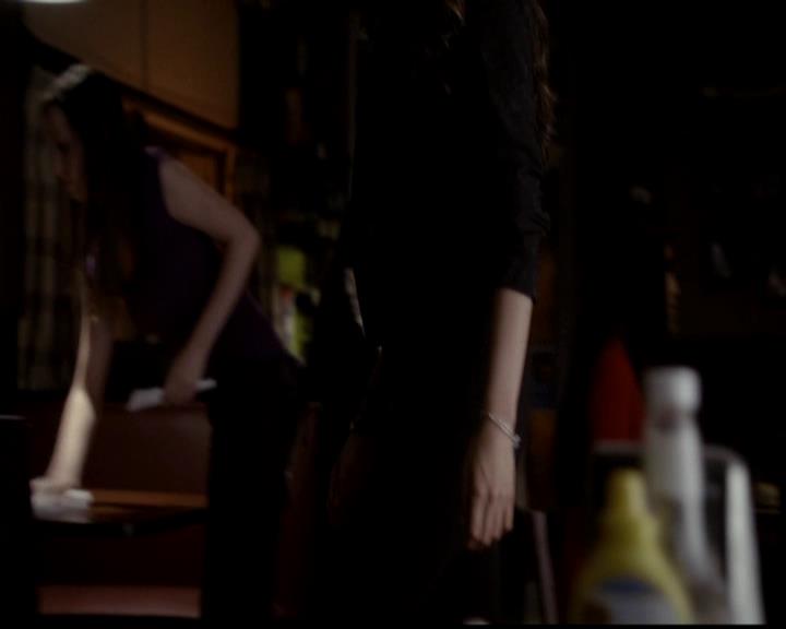 VampireDiariesWorld-dot-org_4x21ShesComeUndone2087.jpg