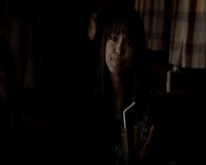 VampireDiariesWorld-dot-org_4x21ShesComeUndone2093.jpg