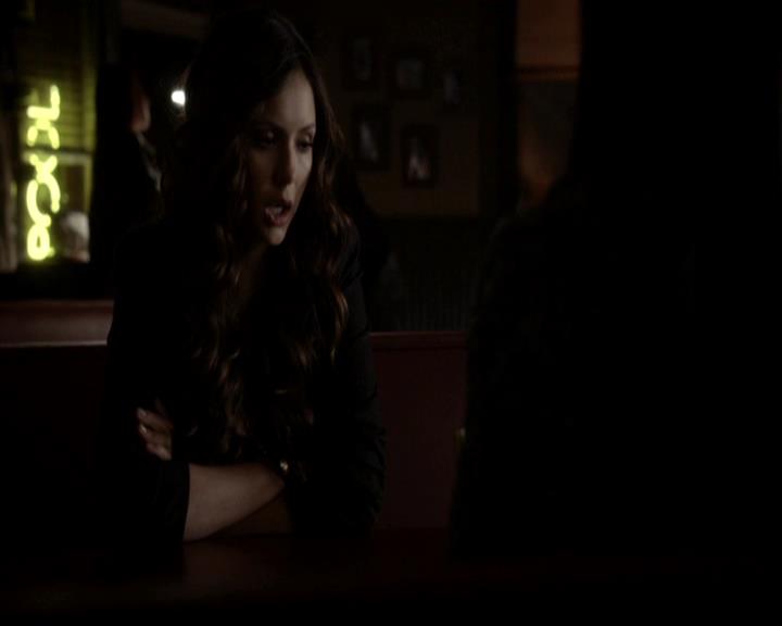 VampireDiariesWorld-dot-org_4x21ShesComeUndone2099.jpg
