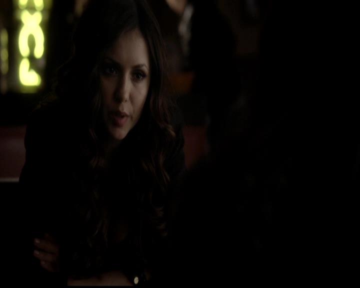 VampireDiariesWorld-dot-org_4x21ShesComeUndone2104.jpg