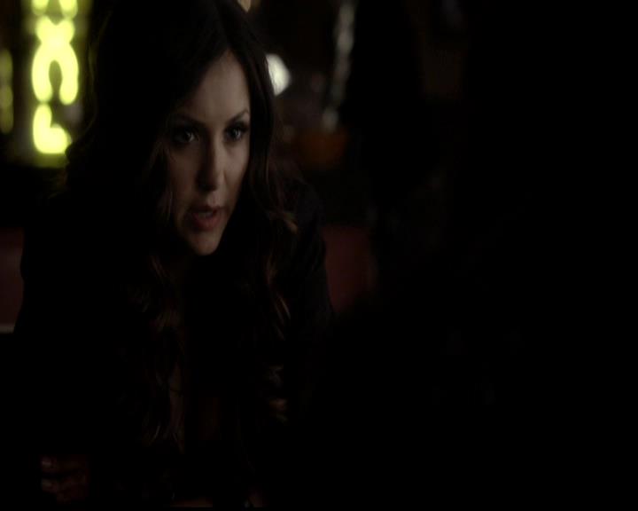 VampireDiariesWorld-dot-org_4x21ShesComeUndone2110.jpg