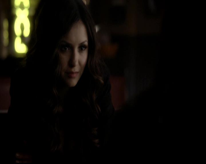 VampireDiariesWorld-dot-org_4x21ShesComeUndone2118.jpg