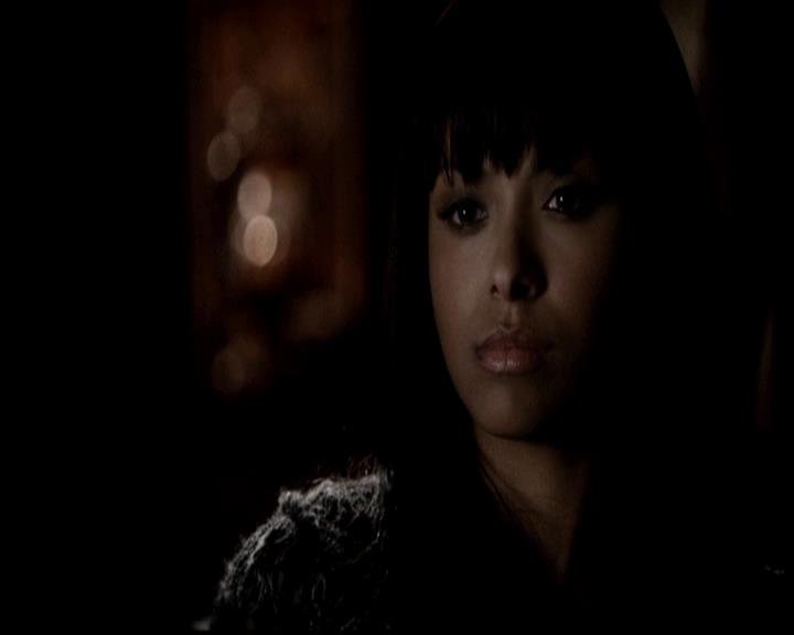 VampireDiariesWorld-dot-org_4x21ShesComeUndone2127.jpg