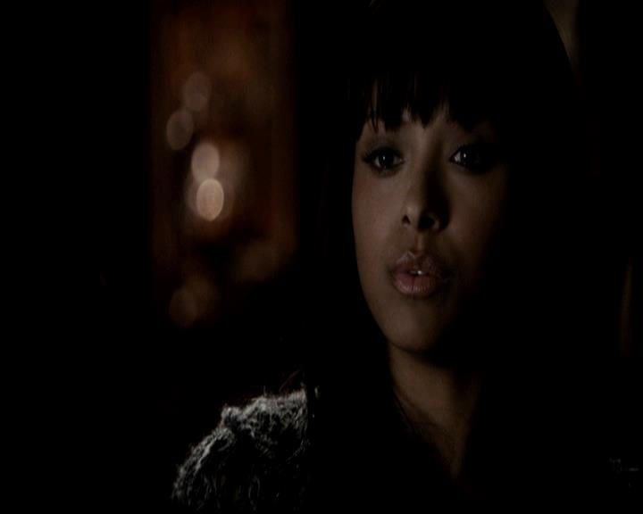 VampireDiariesWorld-dot-org_4x21ShesComeUndone2132.jpg