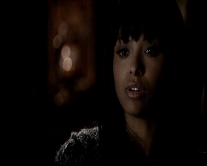 VampireDiariesWorld-dot-org_4x21ShesComeUndone2133.jpg