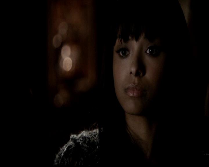 VampireDiariesWorld-dot-org_4x21ShesComeUndone2135.jpg